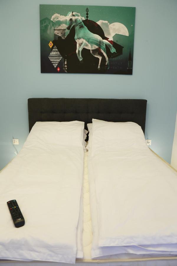 Blue And Rose Cozy - Quiet In The Best Location - Self Check-In - 5Th Floor With Elevator SJJ Exterior photo
