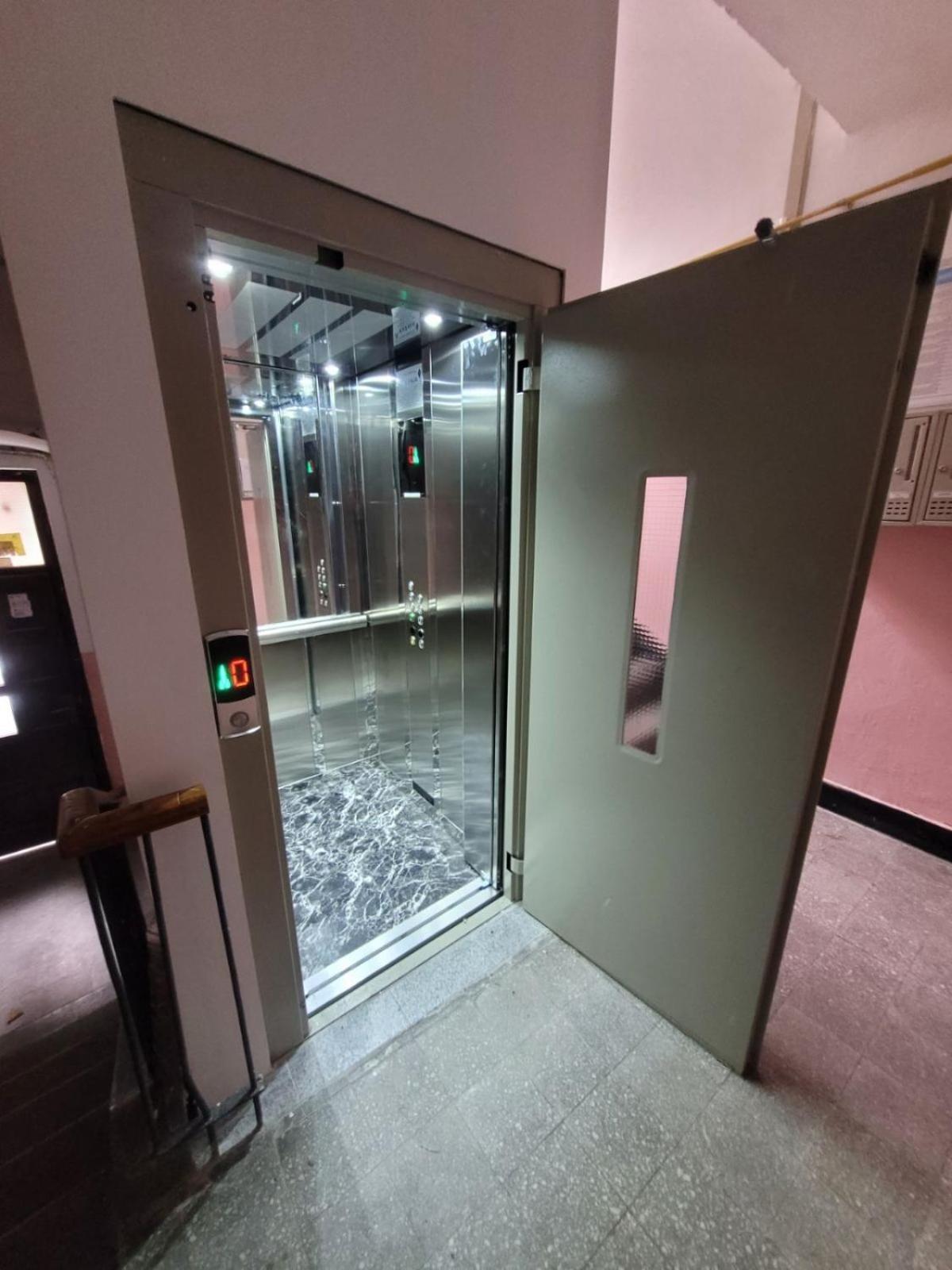 Blue And Rose Cozy - Quiet In The Best Location - Self Check-In - 5Th Floor With Elevator SJJ Exterior photo